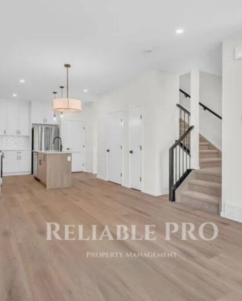 15960 106 Avenue Northwest - Main